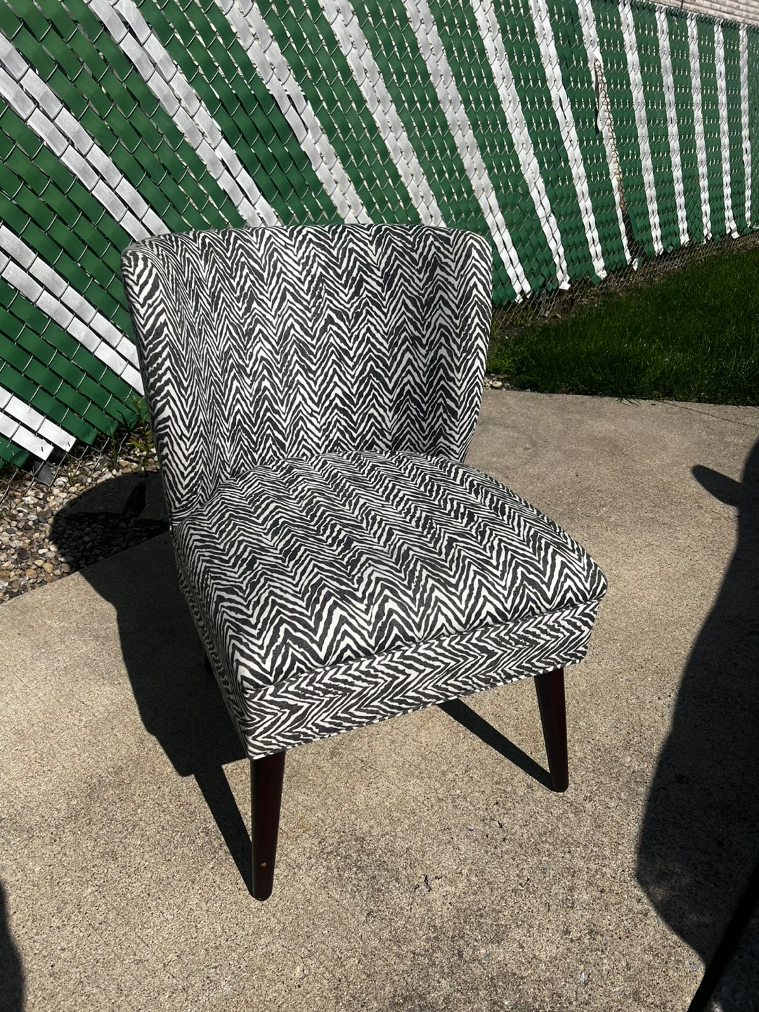 Skyline Furniture Chavi hillside Lava Curved Armless Chair