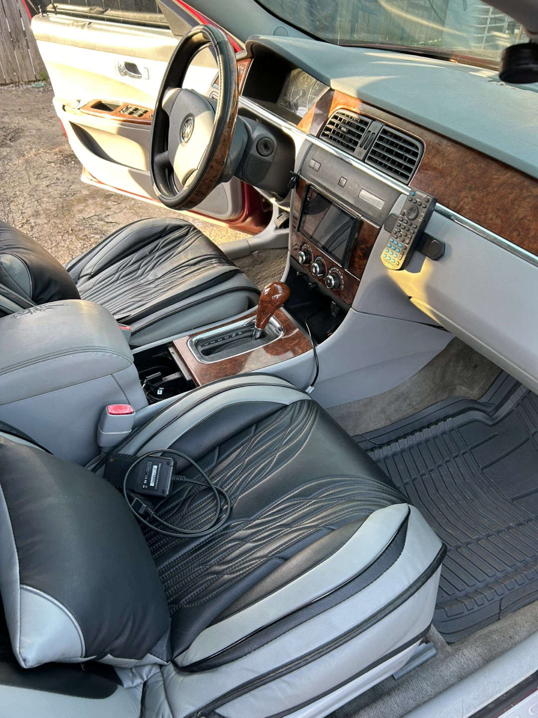 Red Buick LaCrosse Sedan - photo 5