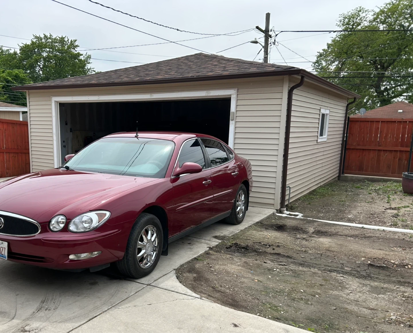 Red Buick LaCrosse Sedan - photo 2