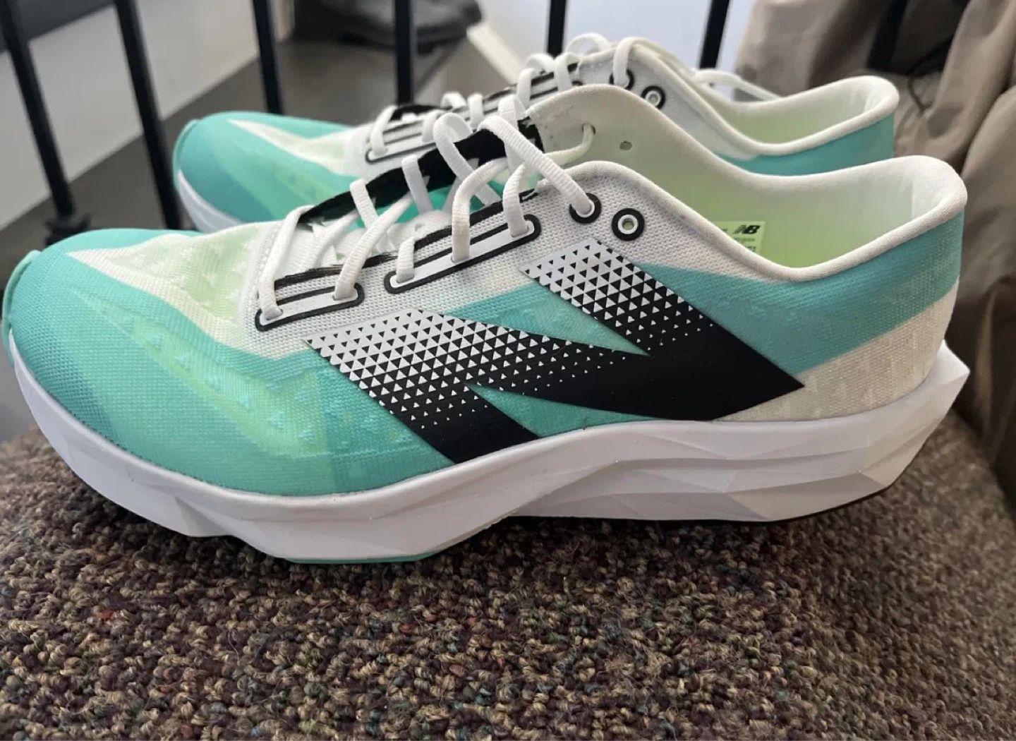 New Balance FuelCell SuperComp Trainer W9.5