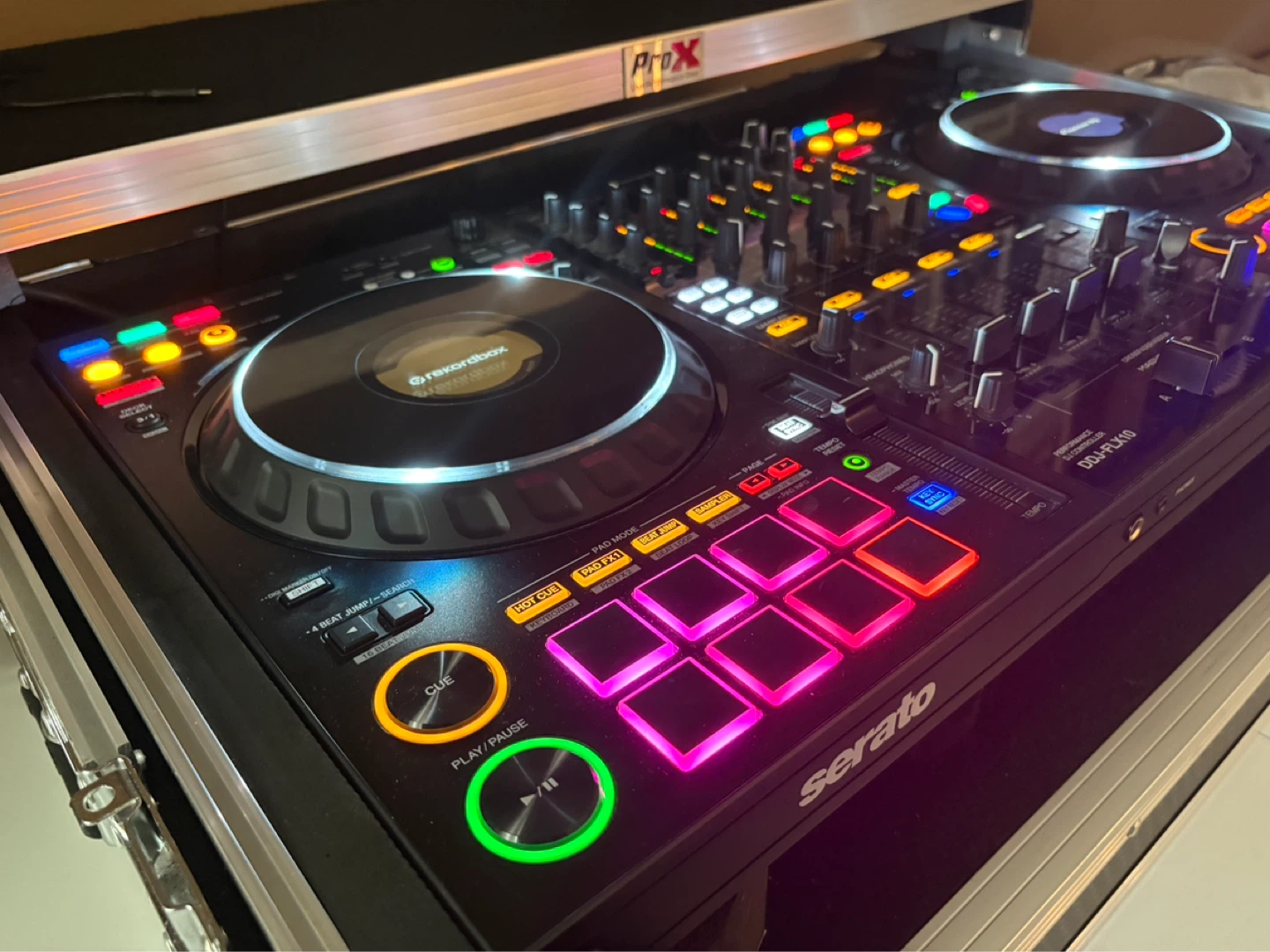 Pioneer DJ DDJ-FLX10 DJ Controller with ProX flight case - photo 2
