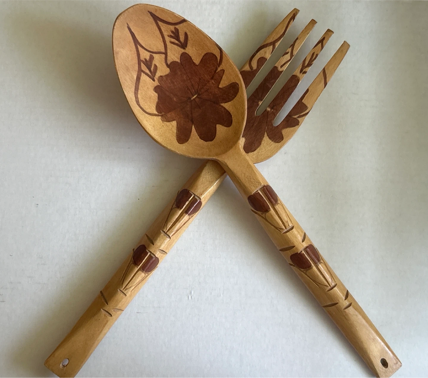 Wooden Wall Display Spoon & Fork - photo 3