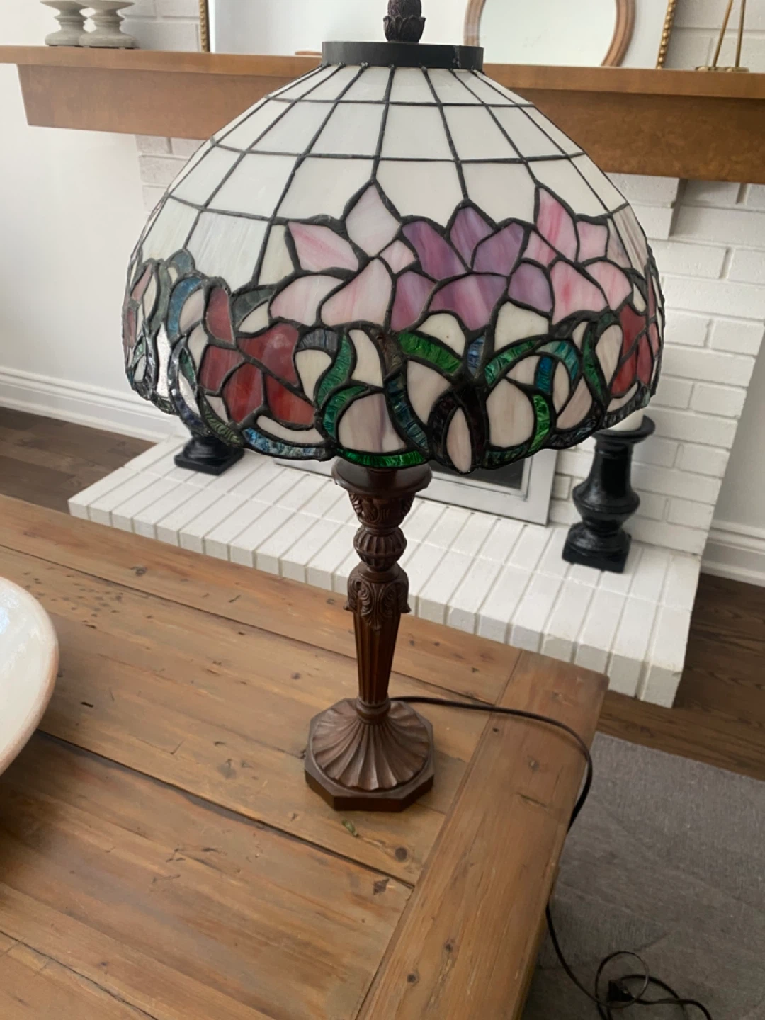 Tiffany Style Stained Glass Table Lamp - photo 2