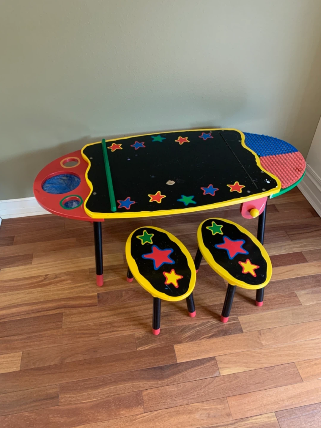 Kids Rocket Ship Art Table and Stools Set