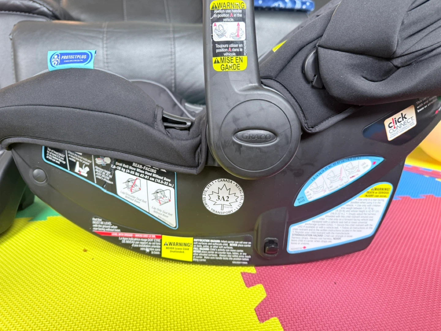 Graco SnugRide Infant Car Seat - photo 4