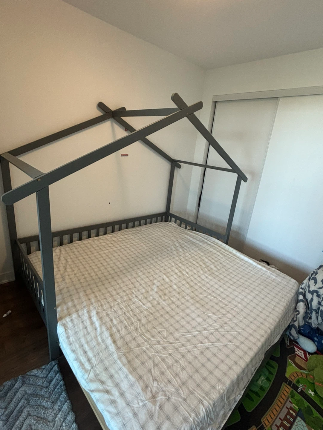 Grey extentable House Bed Frame - photo 3
