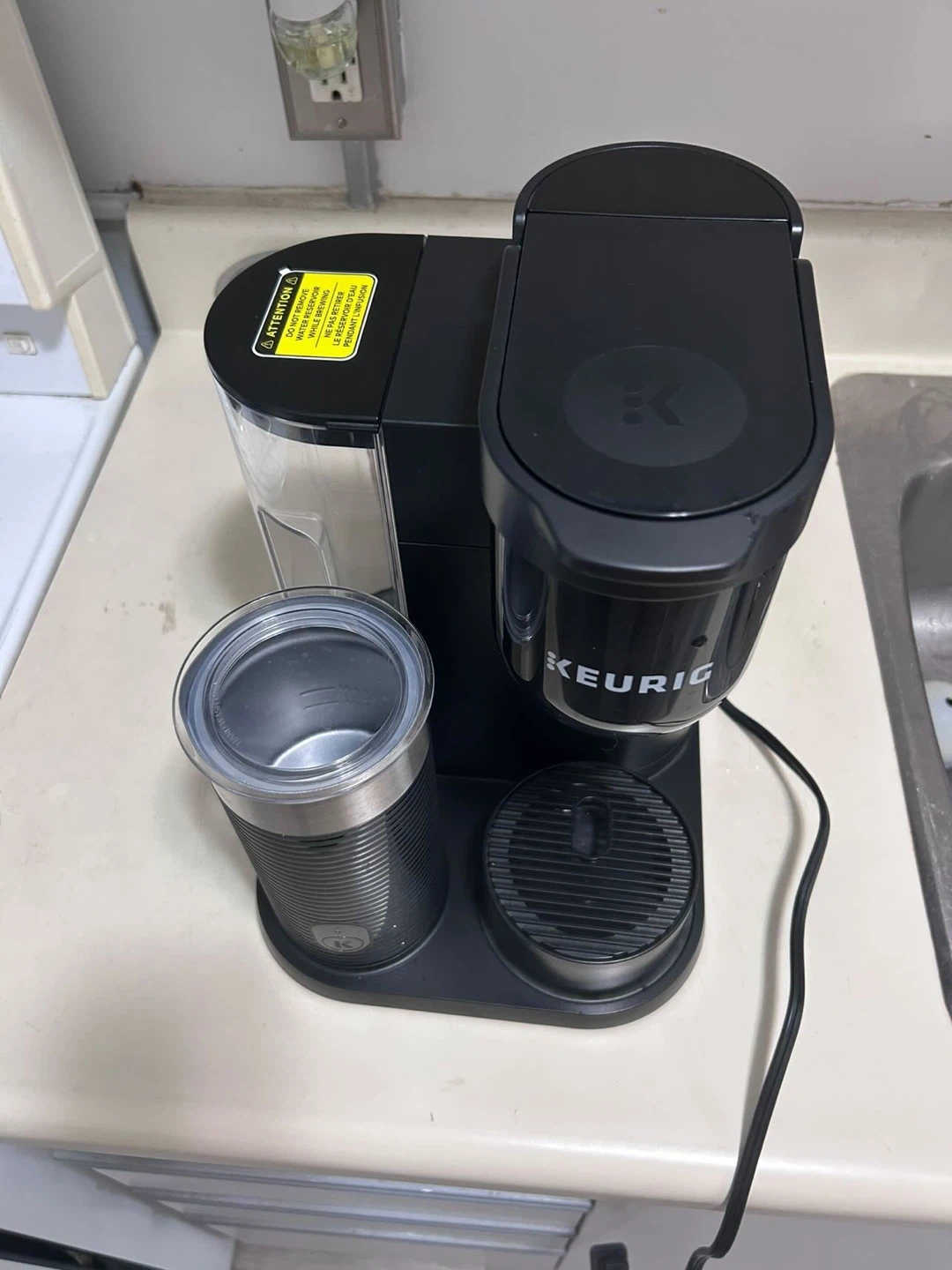 Keurig Machine - photo 2