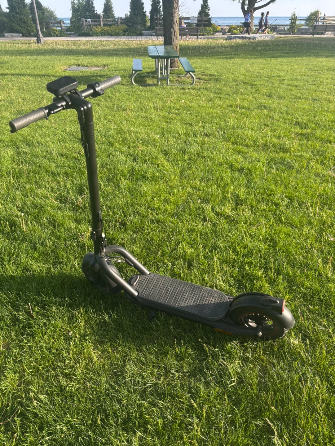 NAVEE N65 Electric Scooter - photo 3