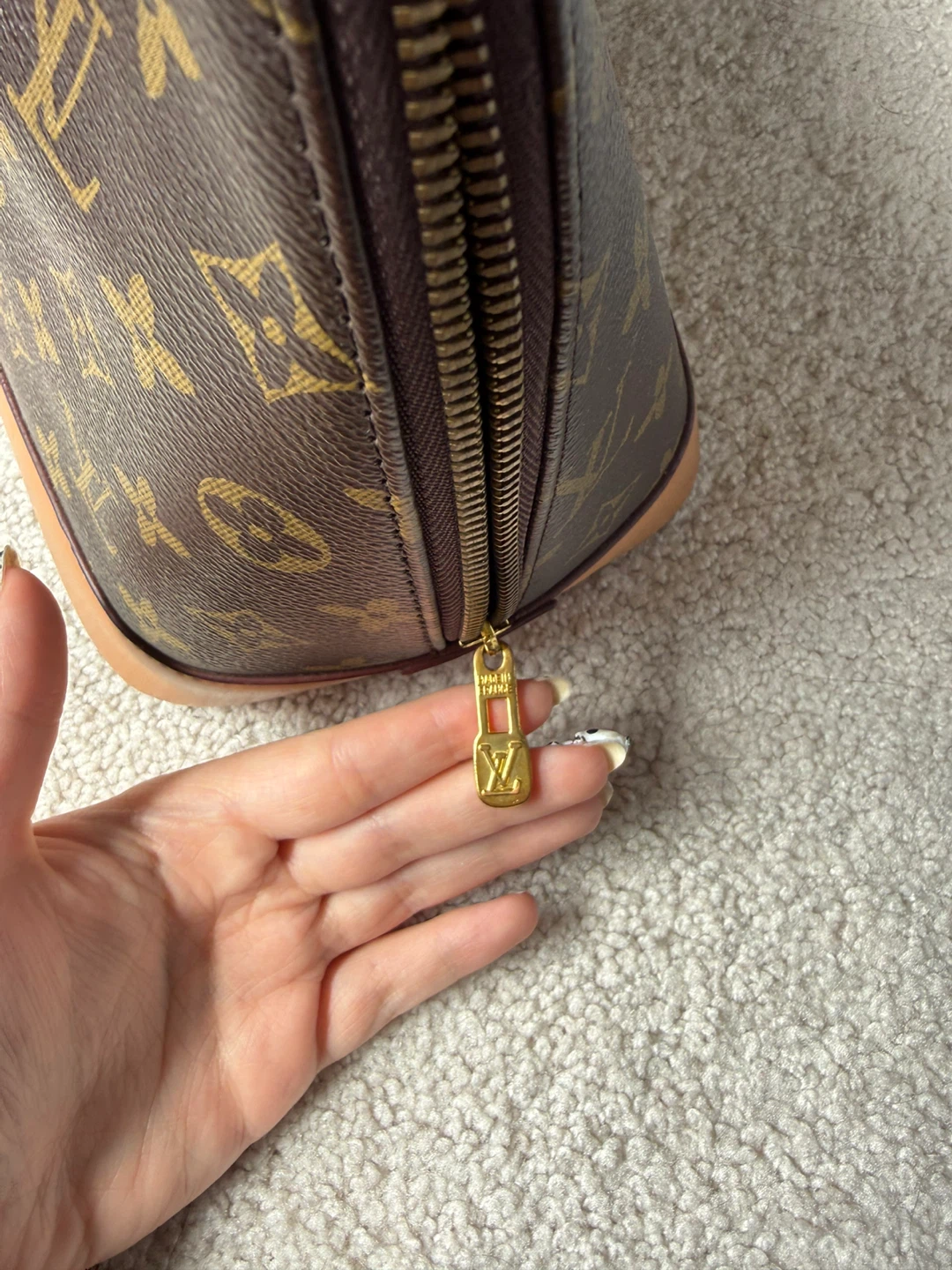 Vintage Louis Vuitton bag - photo 2
