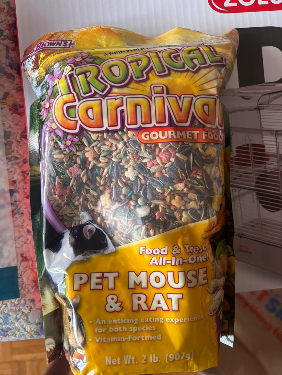 Hamster/Mouse Starter kit w/ Cage, bedding +more - photo 3