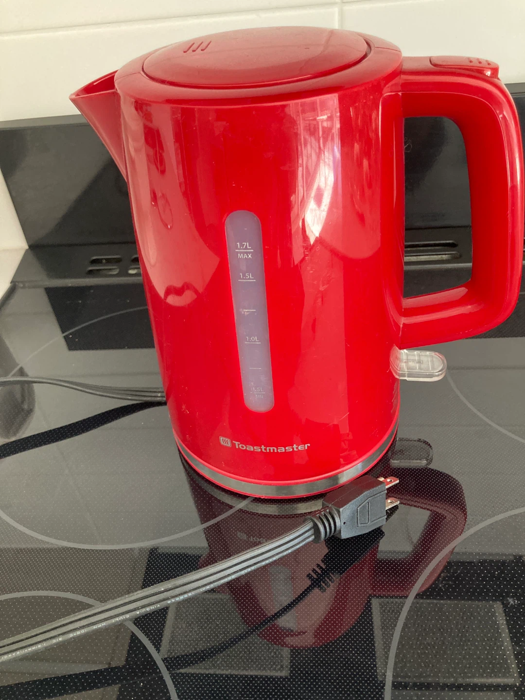 Toastmaster Red Electric Kettle 1.7L