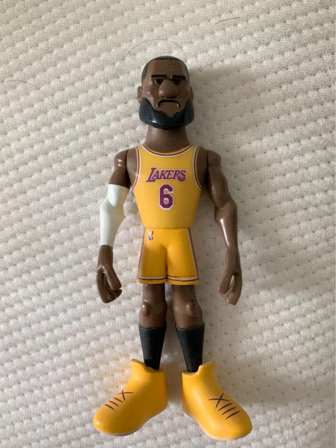 LeBron James Lakers Figure