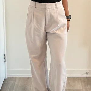 Abercrombie & Fitch Beige Tailored Pants