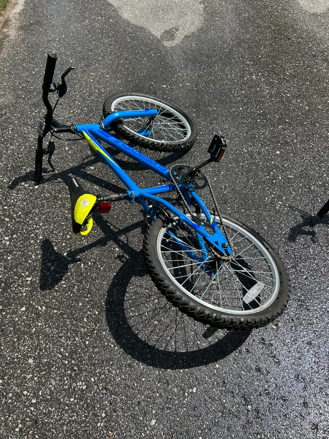 Super cycle bike for kids great condition - photo 3
