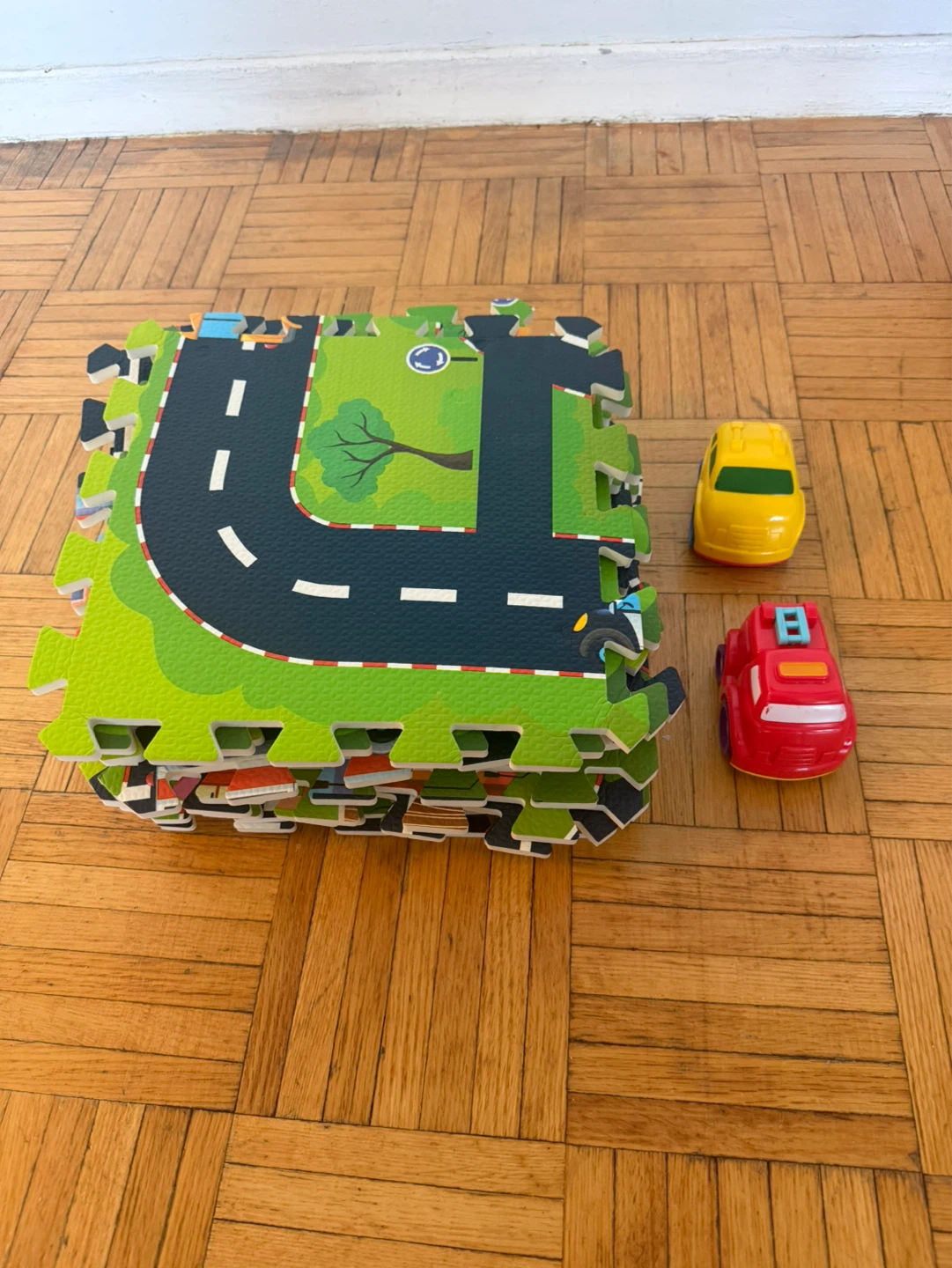 Interlocking Foam Play Mat with Toy Cars