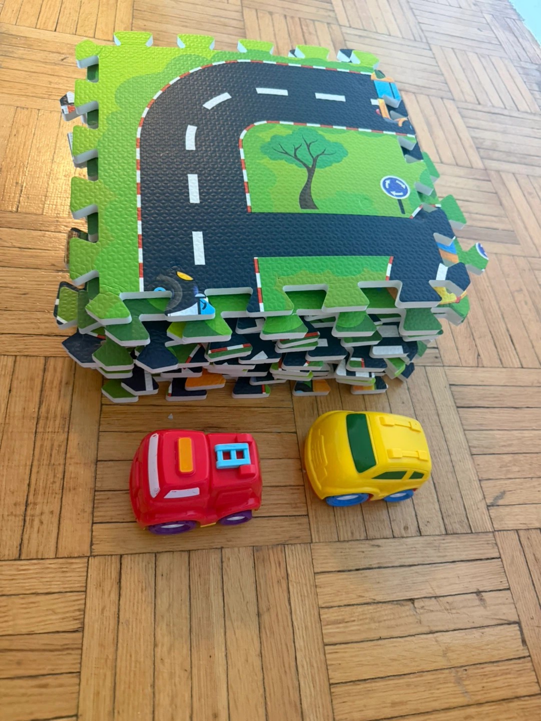 Interlocking Foam Play Mat with Toy Cars - photo 2