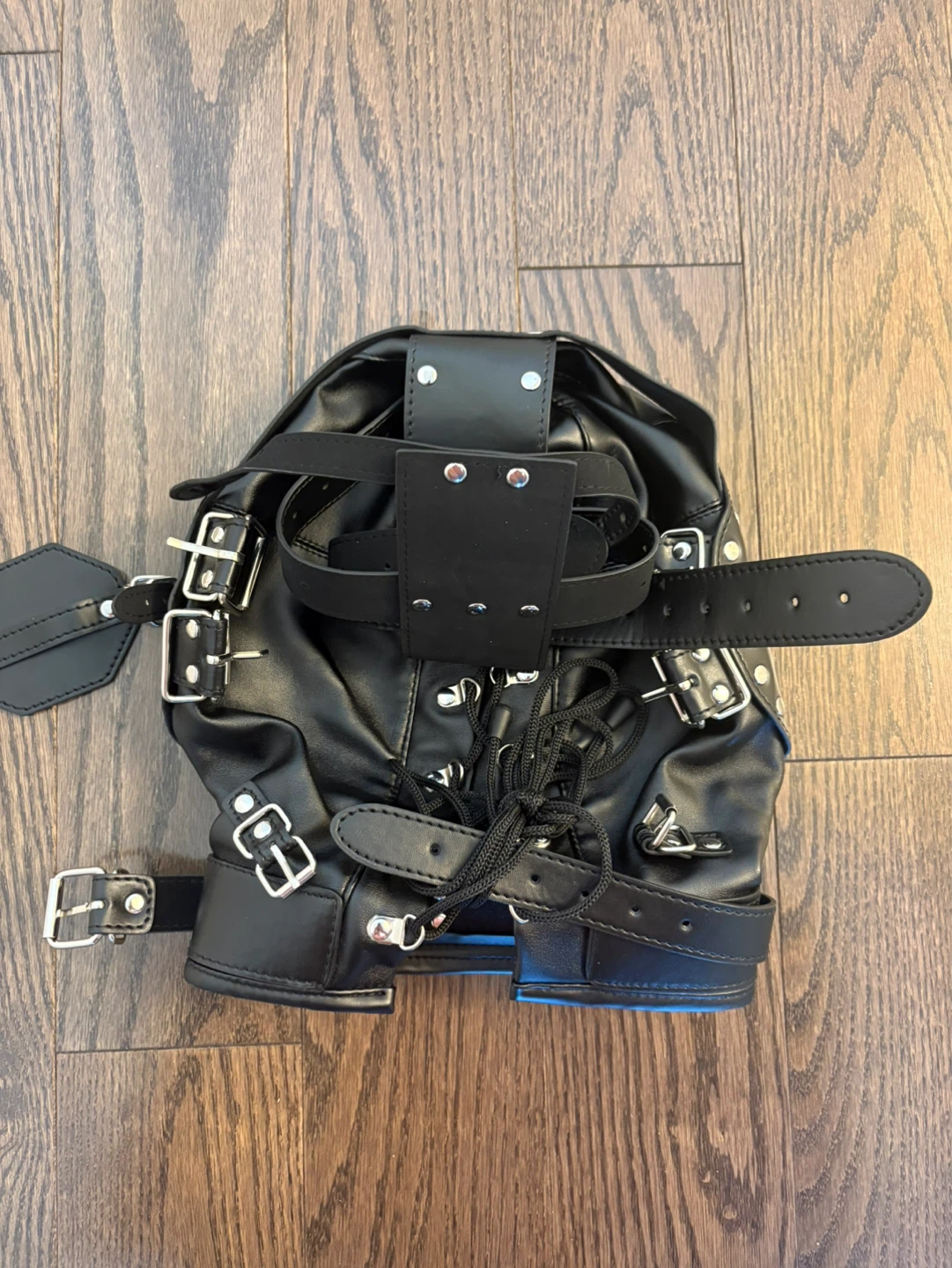 Black Leather Hood with Studs and Zipper - photo 2