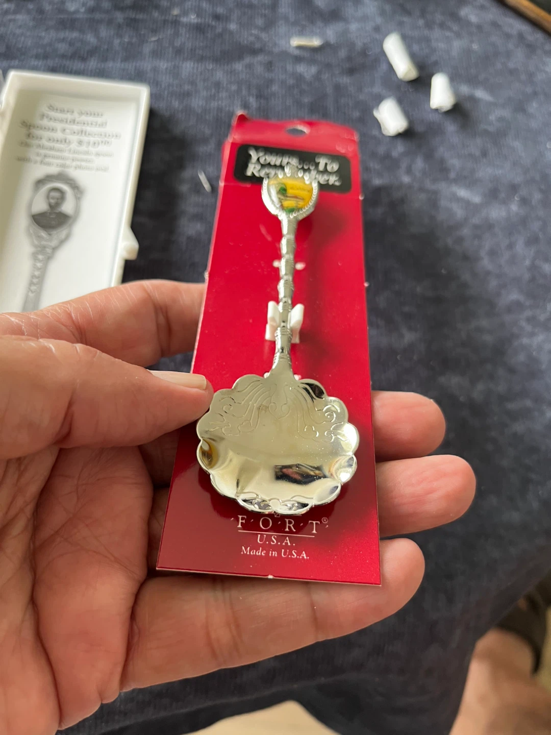USA Alaska kechekan Souvenir Spoon - photo 2