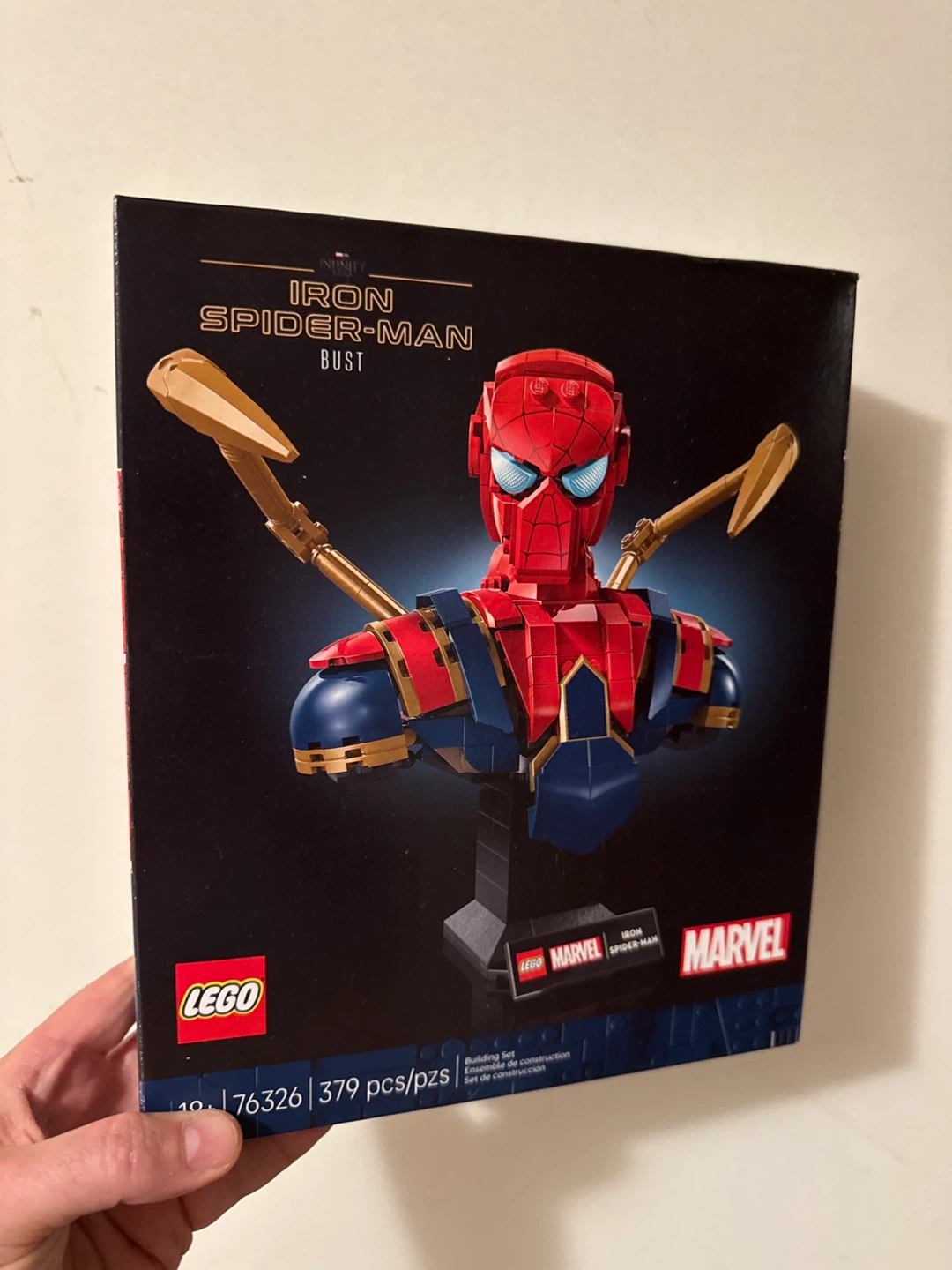 LEGO Marvel Iron Spider-Man Bust 76261