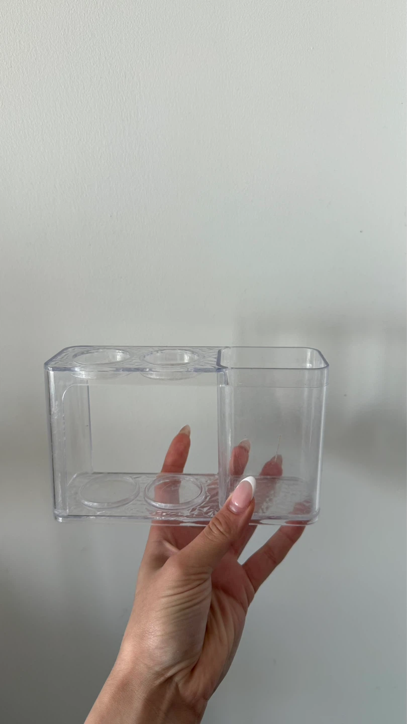 Clear Plastic Toothbrush Organizer with Compartments