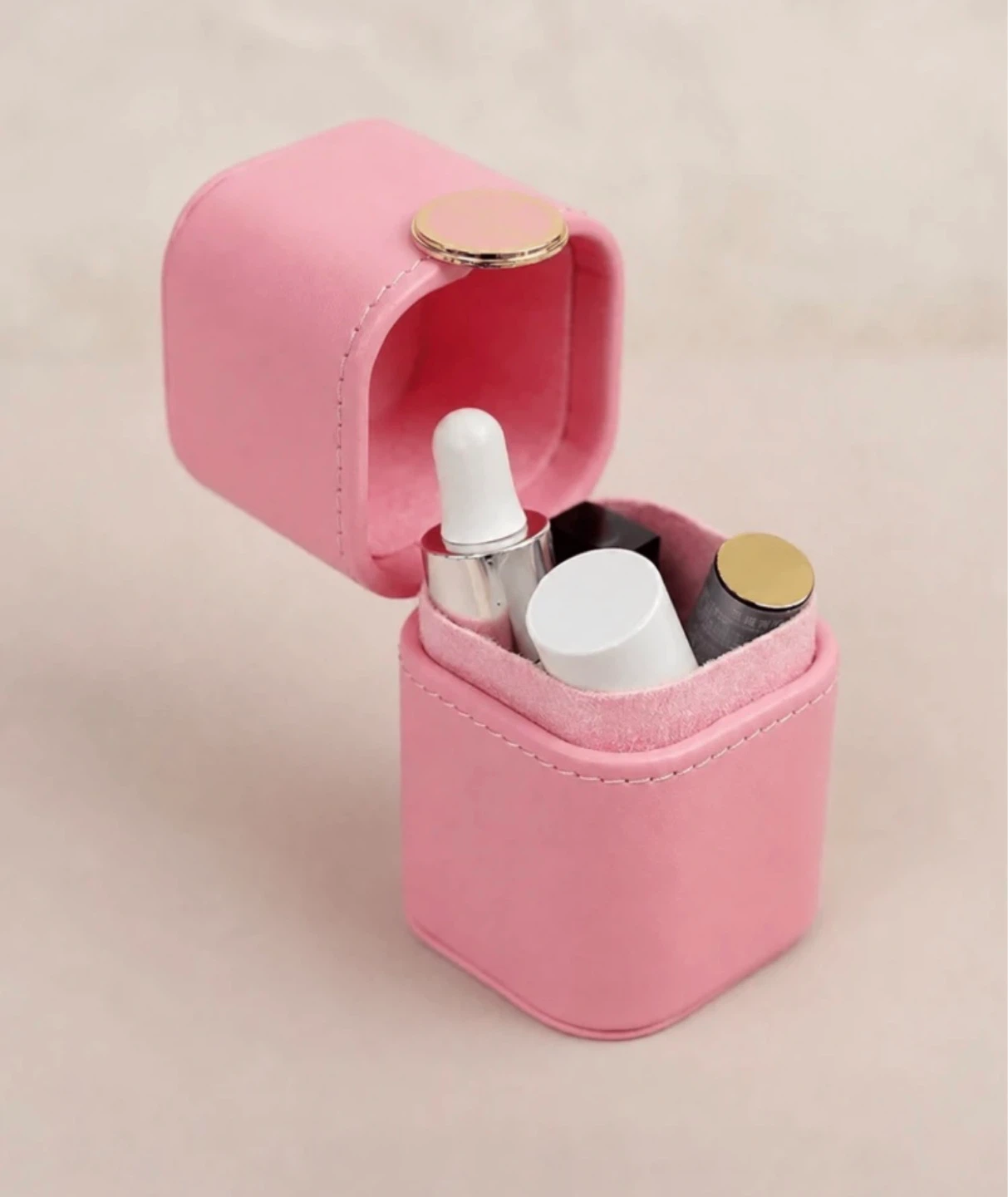 Giorgio Armani Pink Makeup Box - photo 3