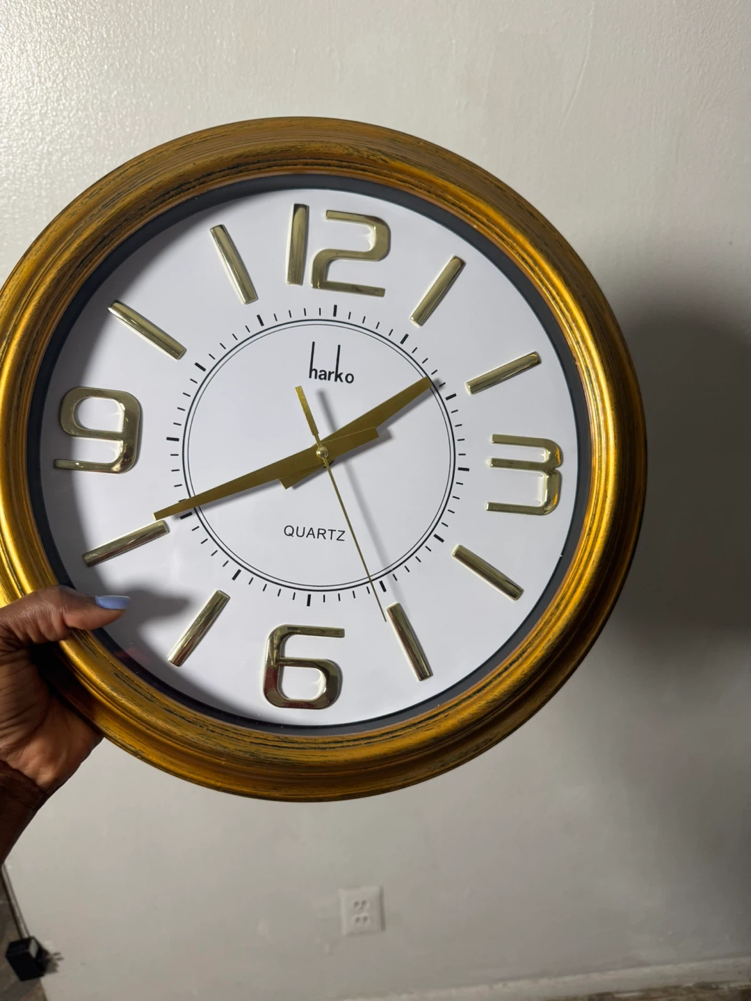Harko Quartz Wall Clock