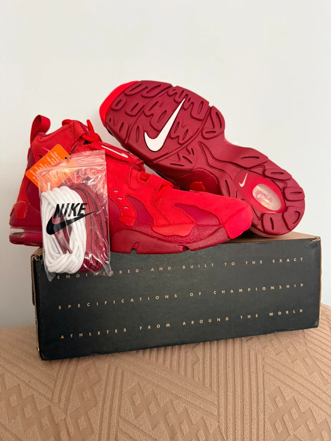 Nike Air Max DT 96 Red Sneakers - photo 4