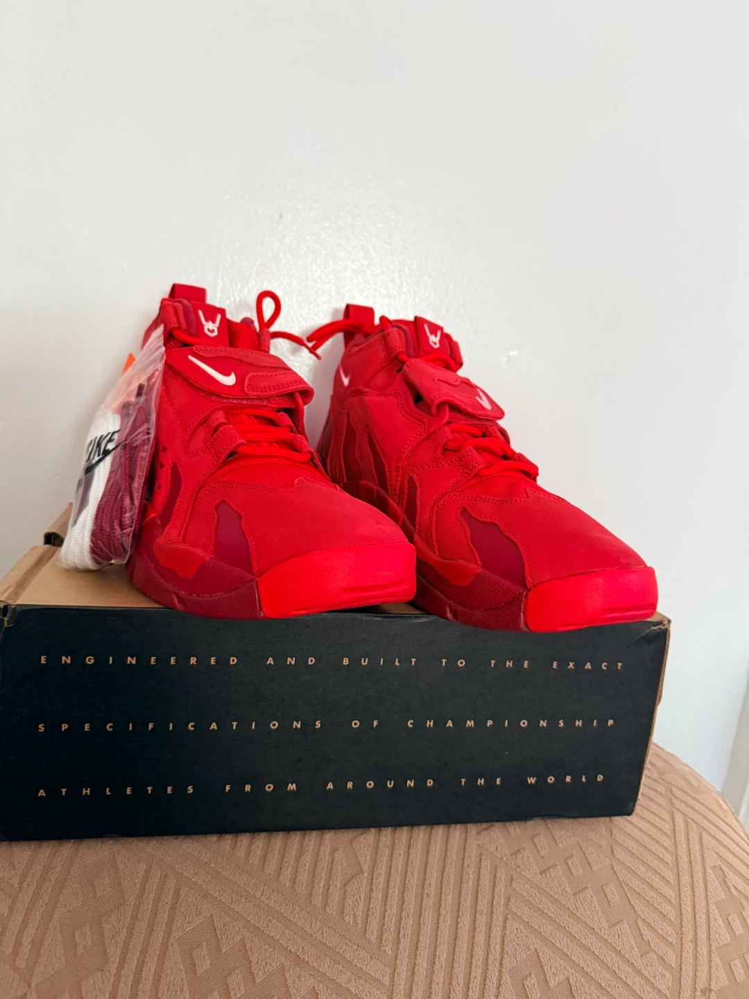 Nike Air Max DT 96 Red Sneakers - photo 2