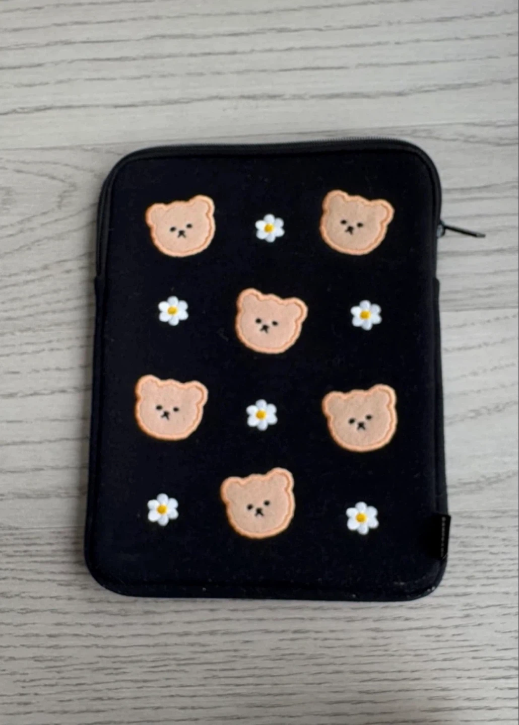Apple iPad 1st generation + cute case - photo 4
