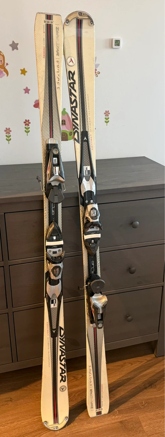 Dynastar Skis with Bindings