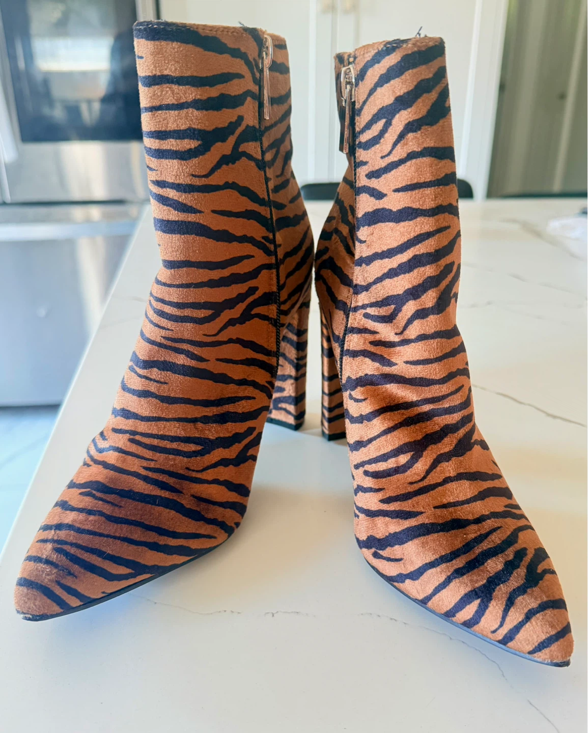 Tiger print heeled ankle boots - photo 2