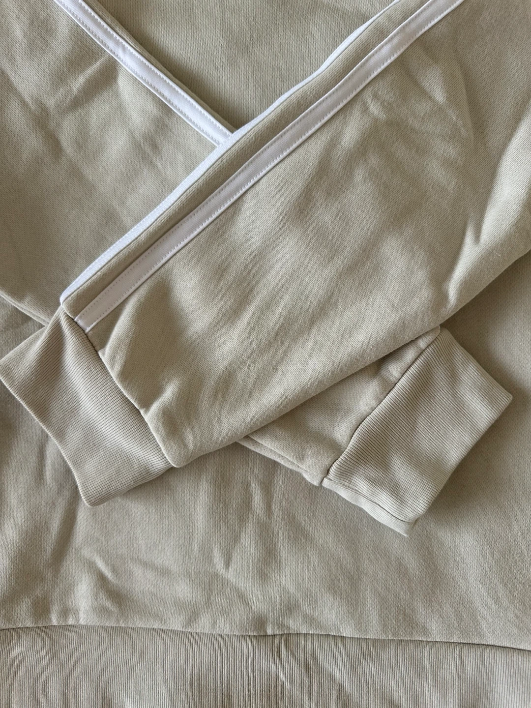 Adidas Crewneck Sweatshirt - Tan - Youth M - photo 3