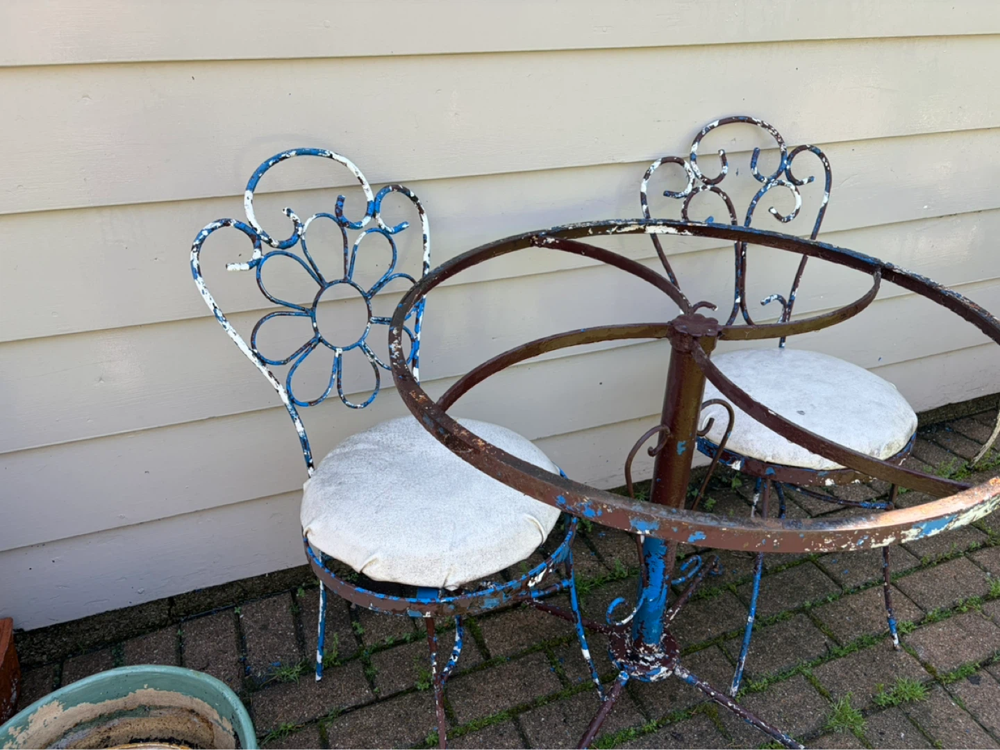 Vintage wrought iron bistro set