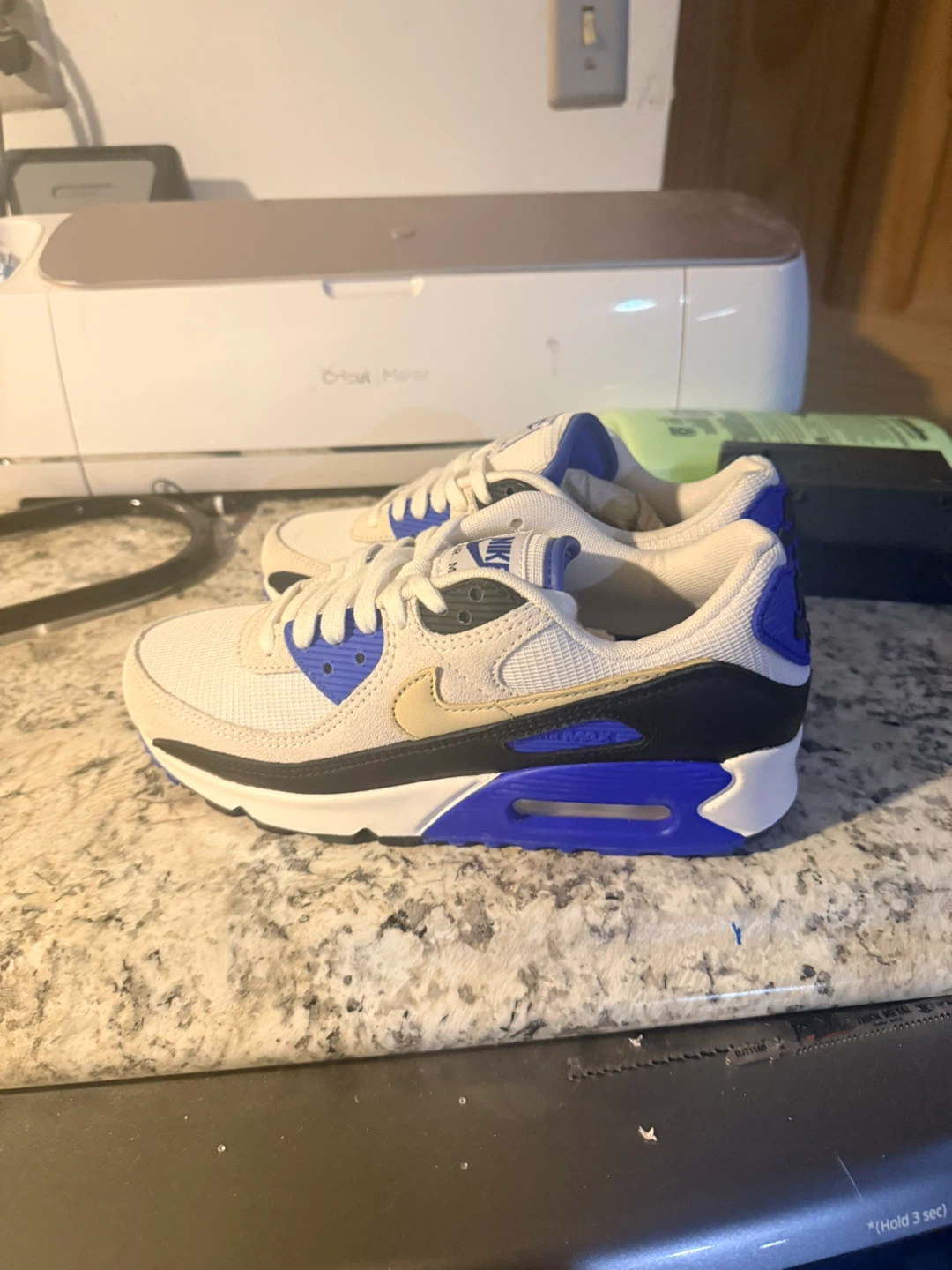 Nike Air Max 90 Shoes - photo 2