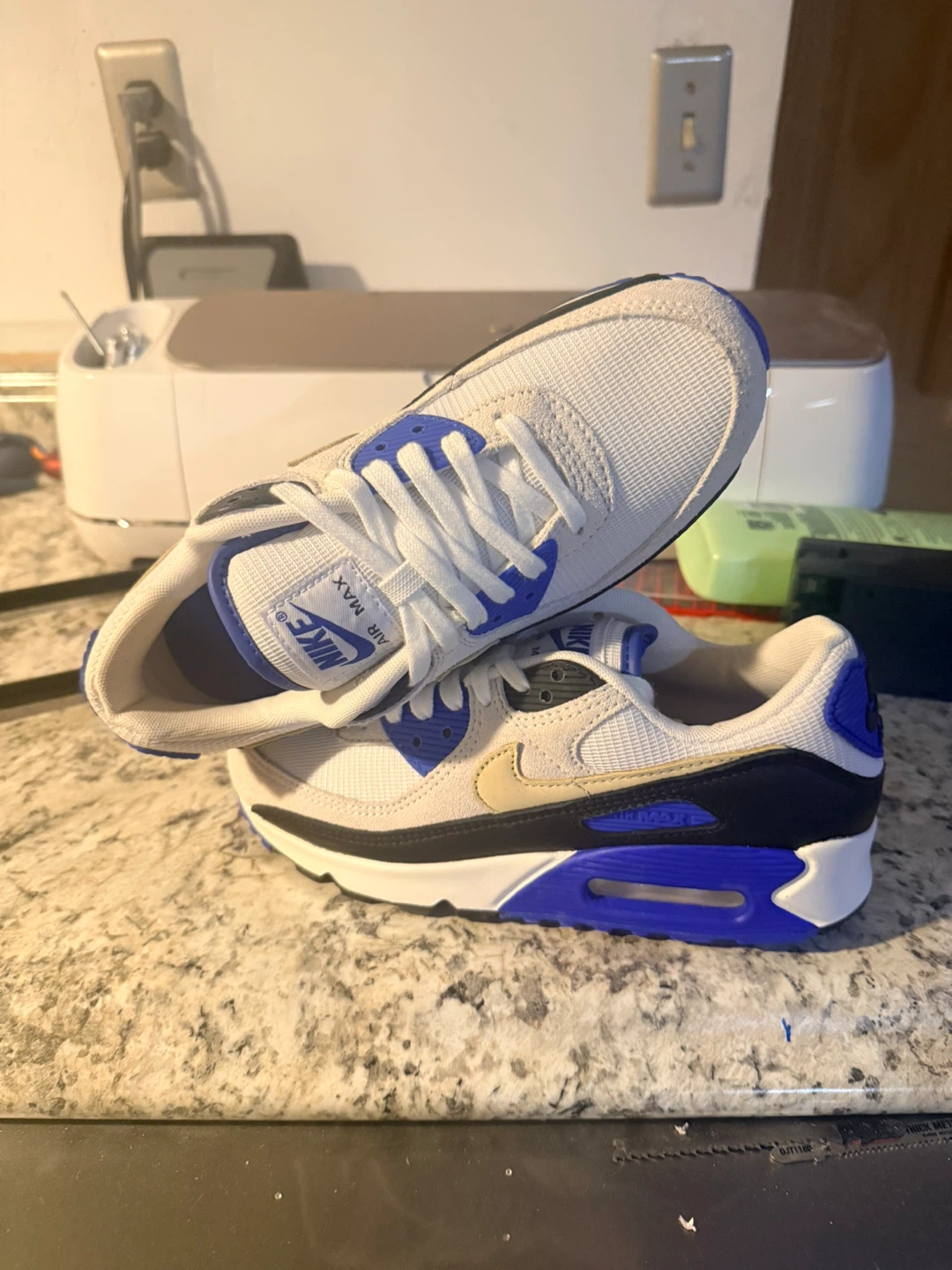 Nike Air Max 90 Shoes - photo 4