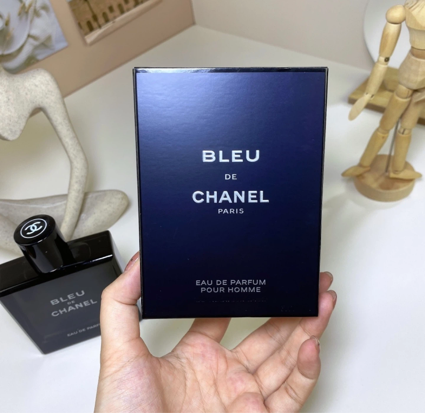 Chanel Bleu de Chanel Eau de Parfum for Men - photo 2