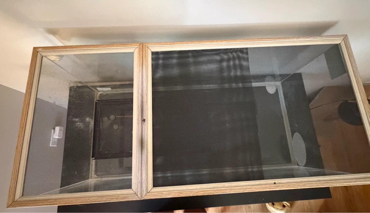 Terrarium Glass Tank with Wooden Frame - photo 2