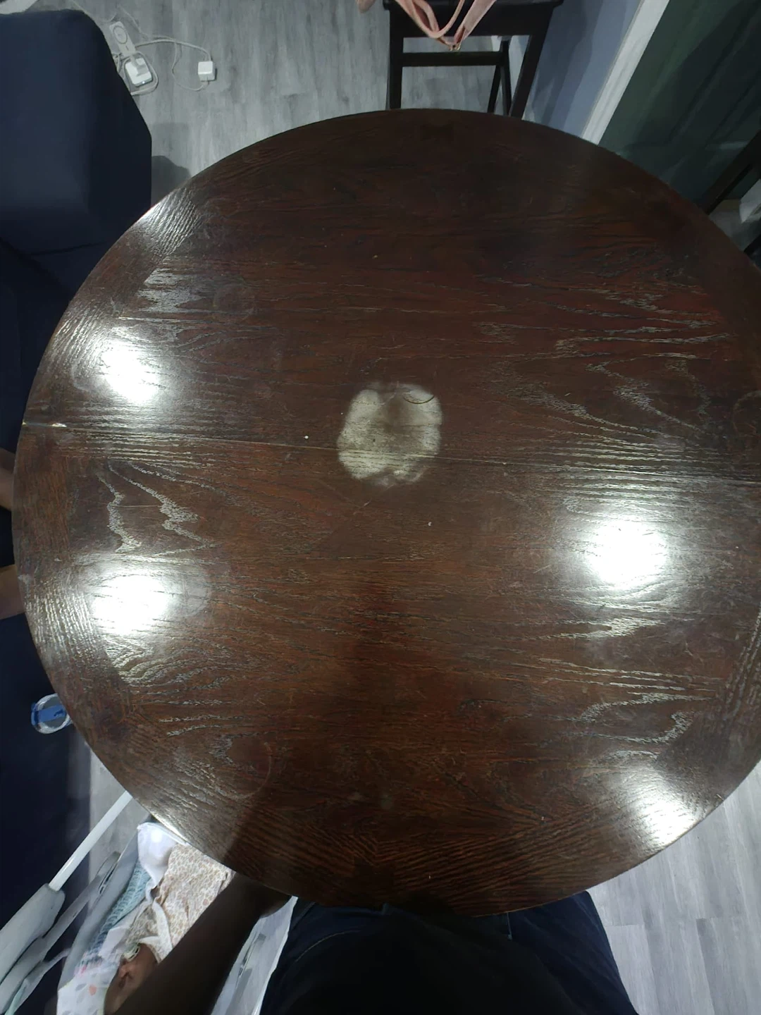 Table - photo 2