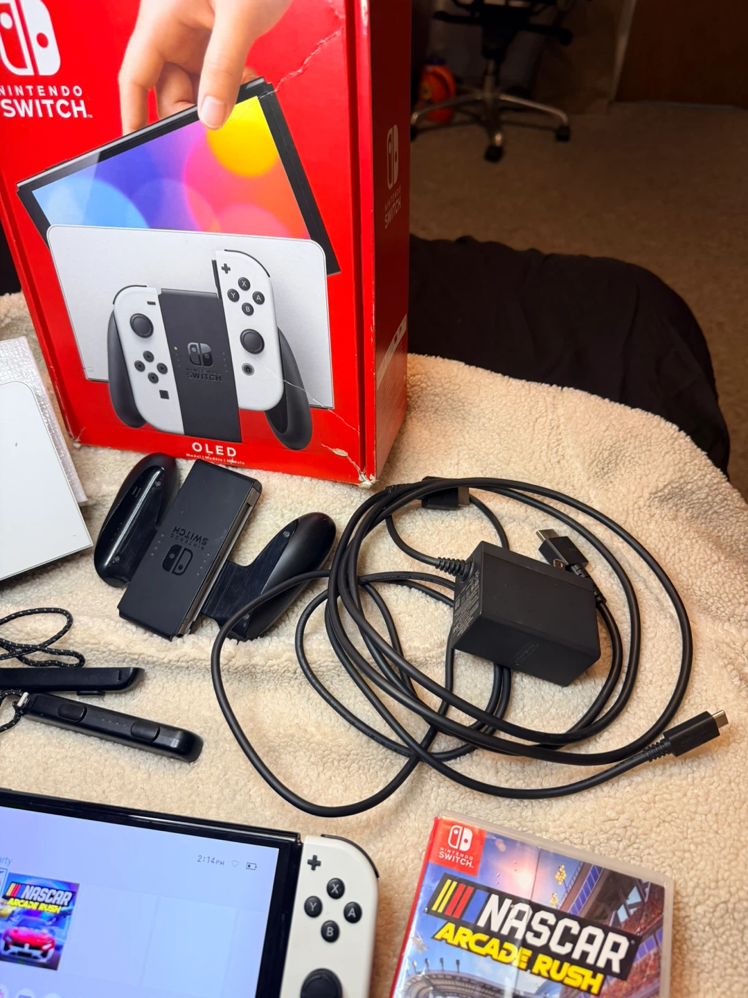 Nintendo Switch OLED Console bundle - photo 4