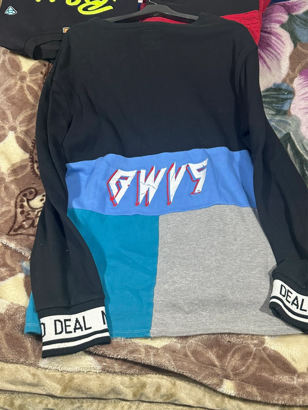 GWY NO DEAL Graphic Sweatshirt - photo 5
