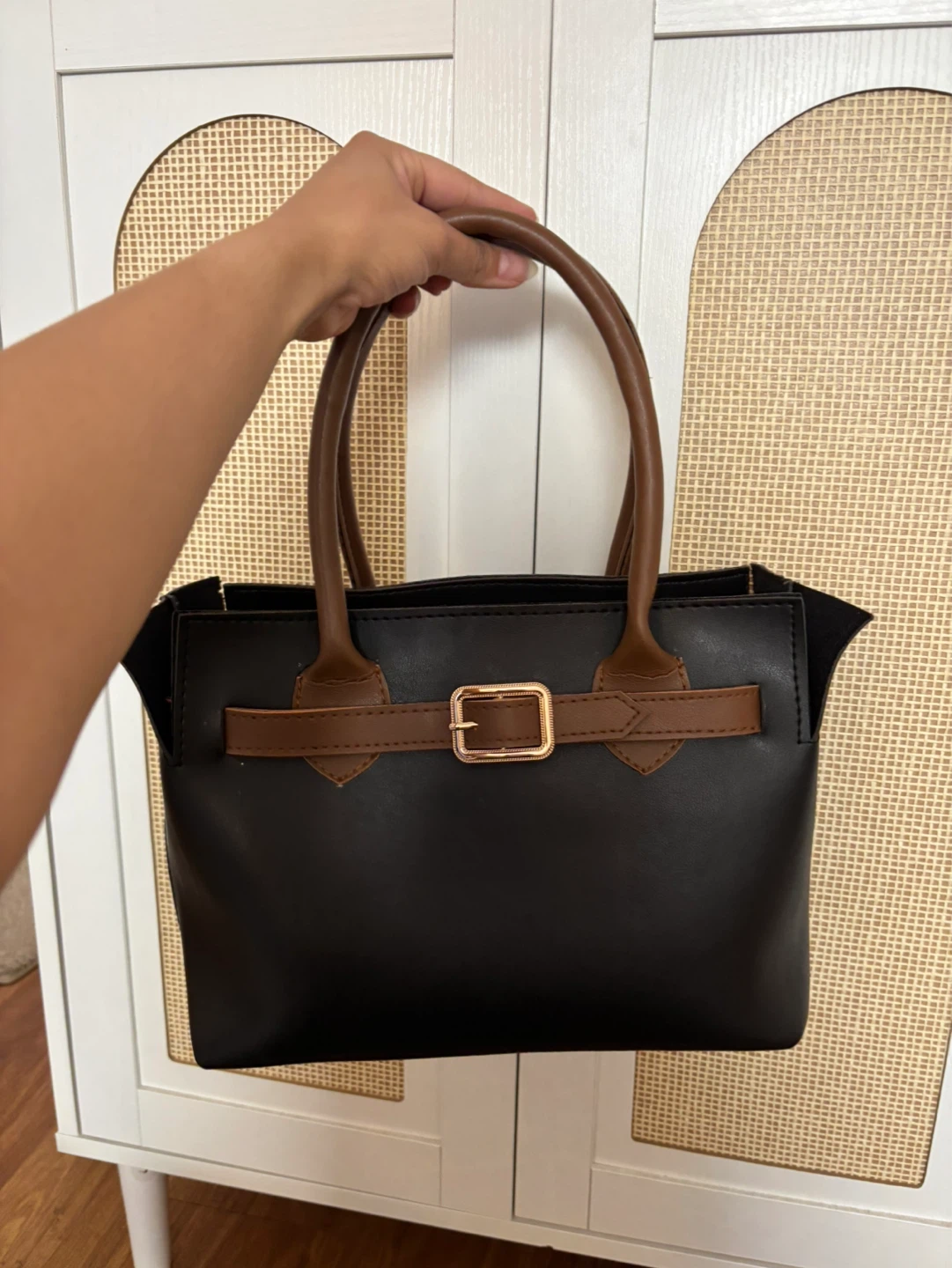 Black Satchel Handbag with Brown Straps - photo 2
