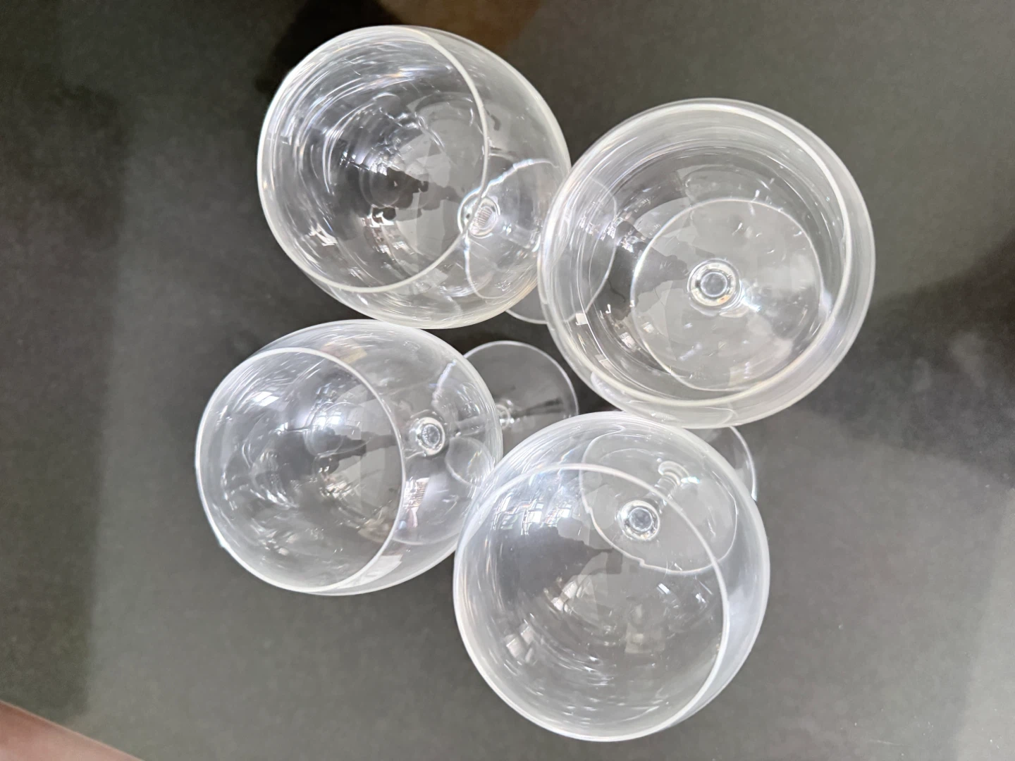 Set of 4 Clear Wine Glasses - photo 3