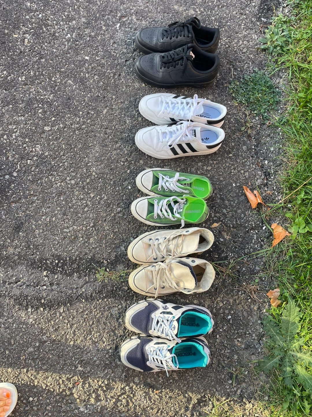 Women’s running shoes