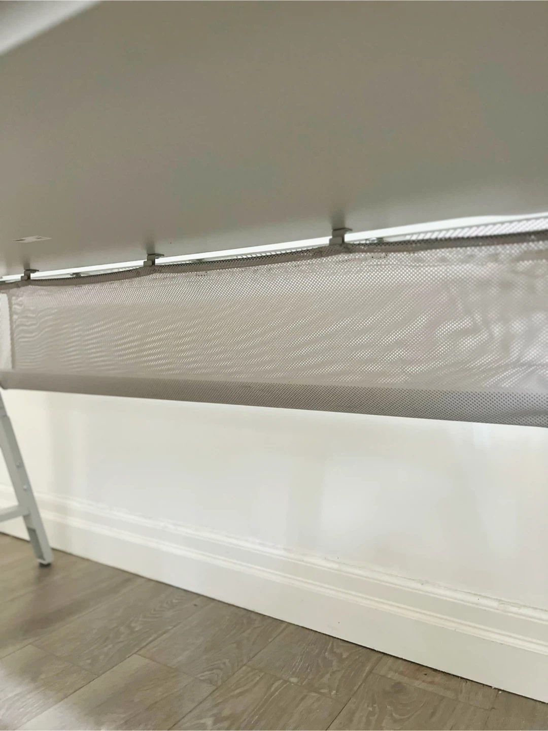IKEA Gaming Desk with chair, delivery for a fee - photo 5