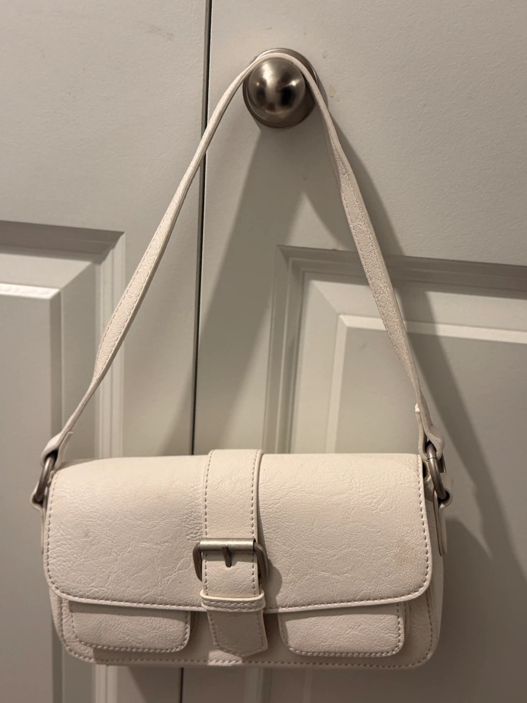 White Shoulder Bag