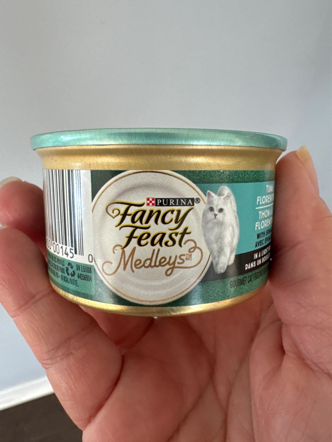 Purina Fancy Feast Medleys Tuna Florentine Cat Food Can