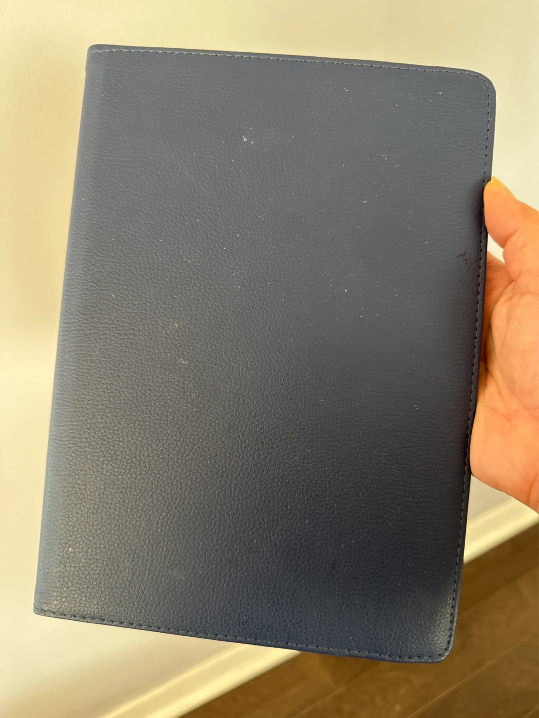 Blue Rotary iPad case ninth generation - photo 4