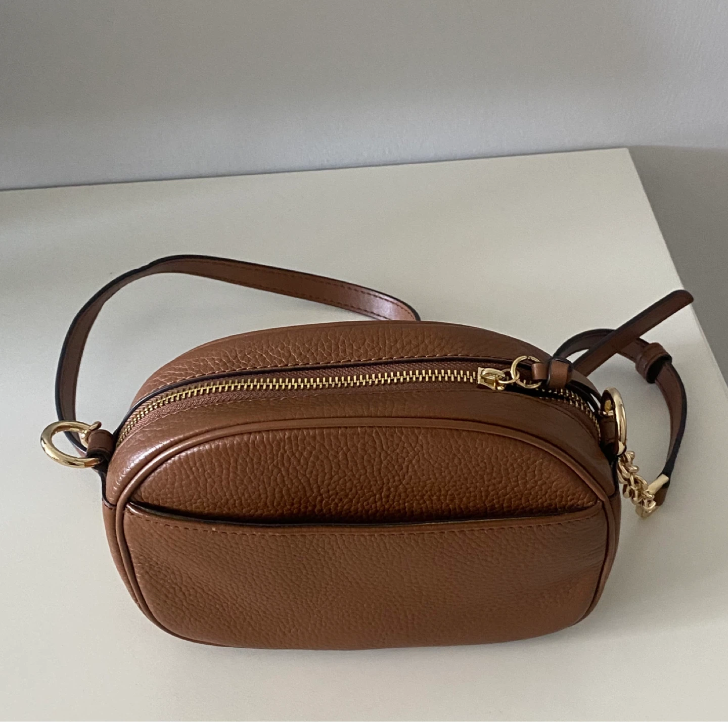 Michael Kors Brown Leather Camera Bag - photo 2