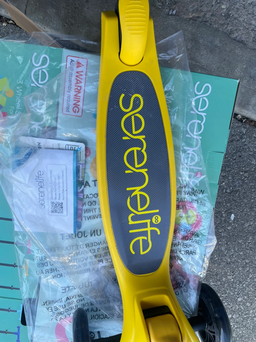 Serenlife 3-Wheel Scooter for Kids - Yellow - photo 3