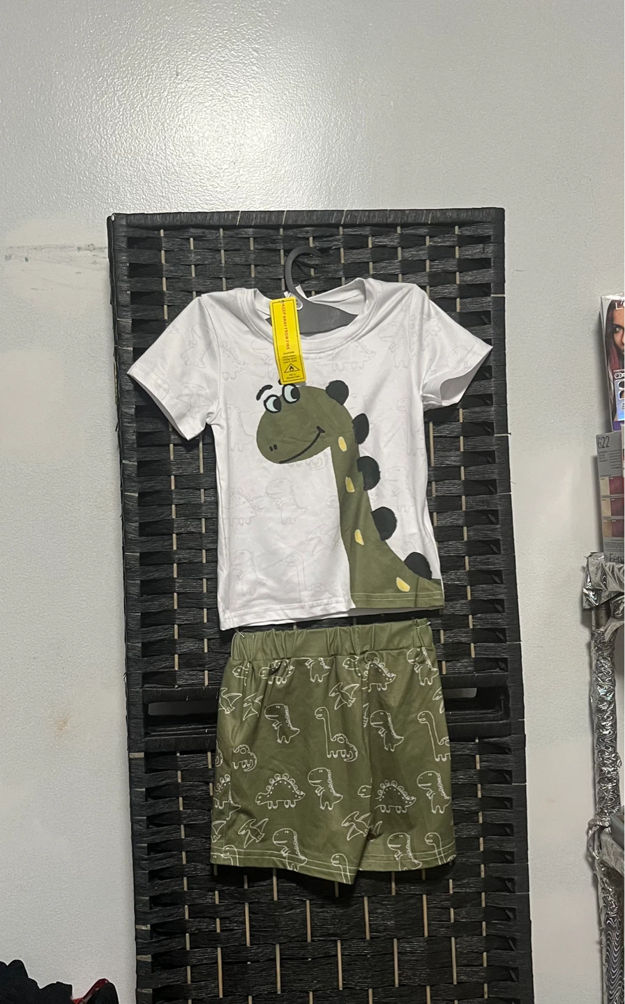 Kids Dinosaur T-Shirt and Shorts Set - photo 2